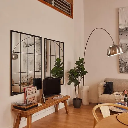 La Linda Little * Kadyks